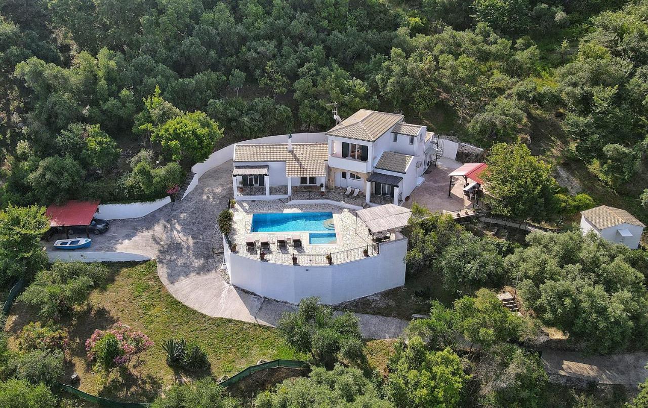 Villa Boukari Chlomos المظهر الخارجي الصورة